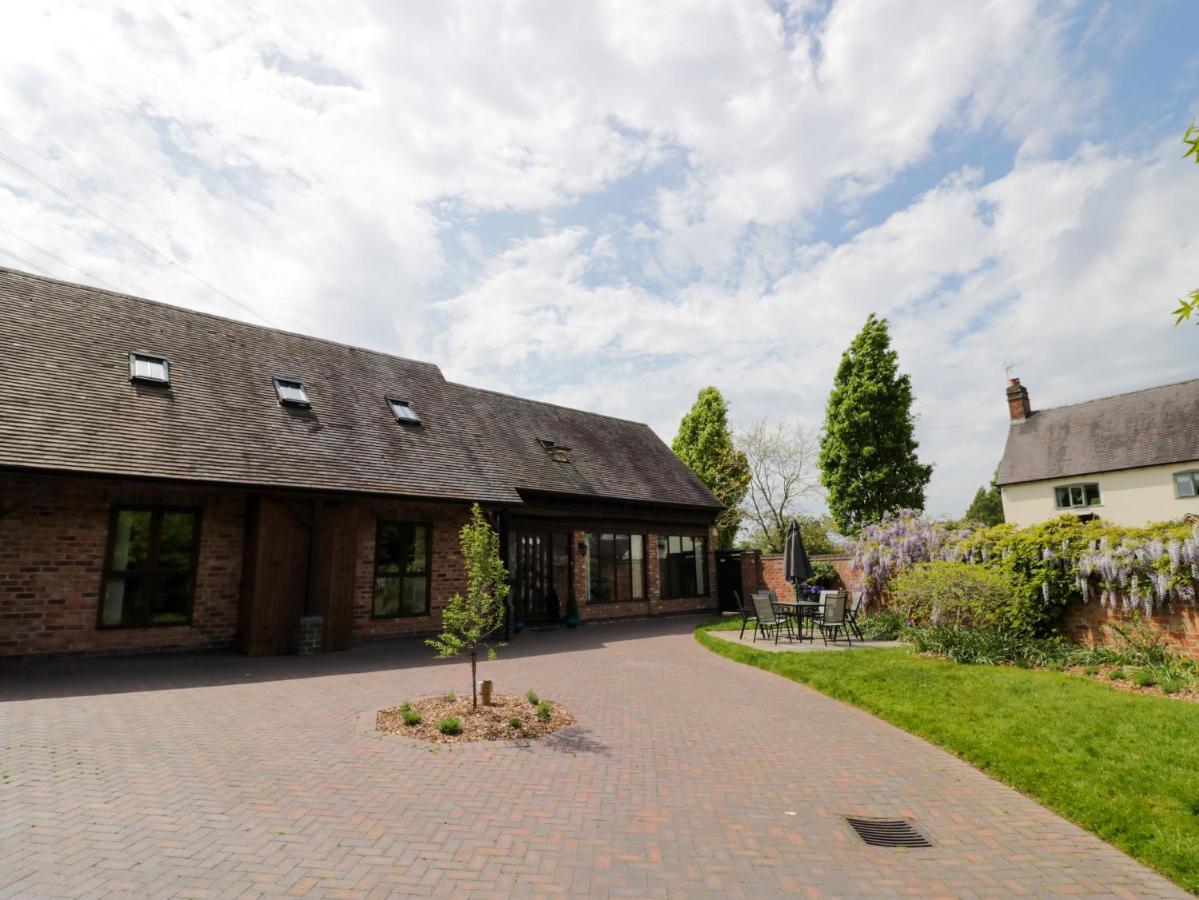 The Stables Villa Stourbridge Exterior photo